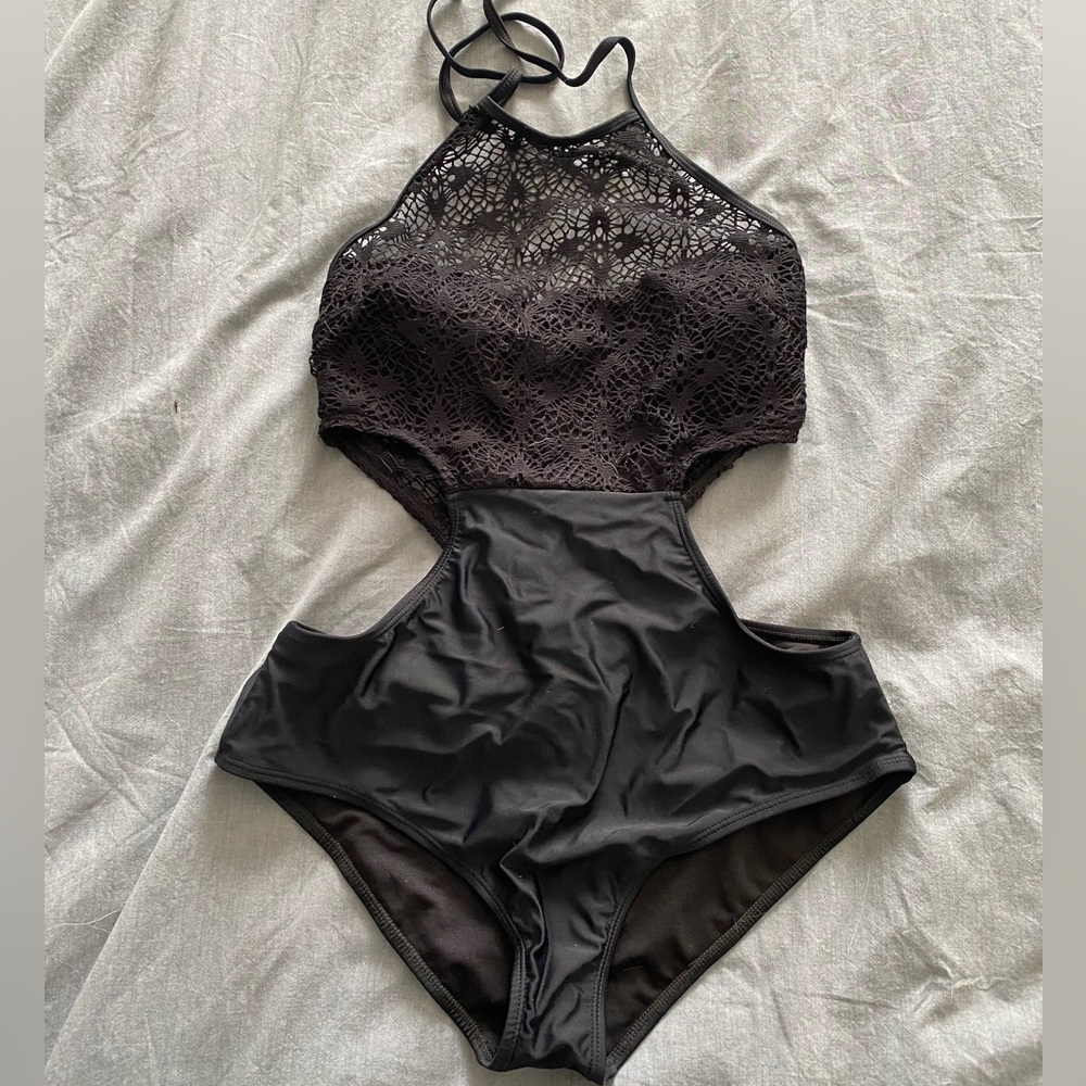 One piece swimsuit